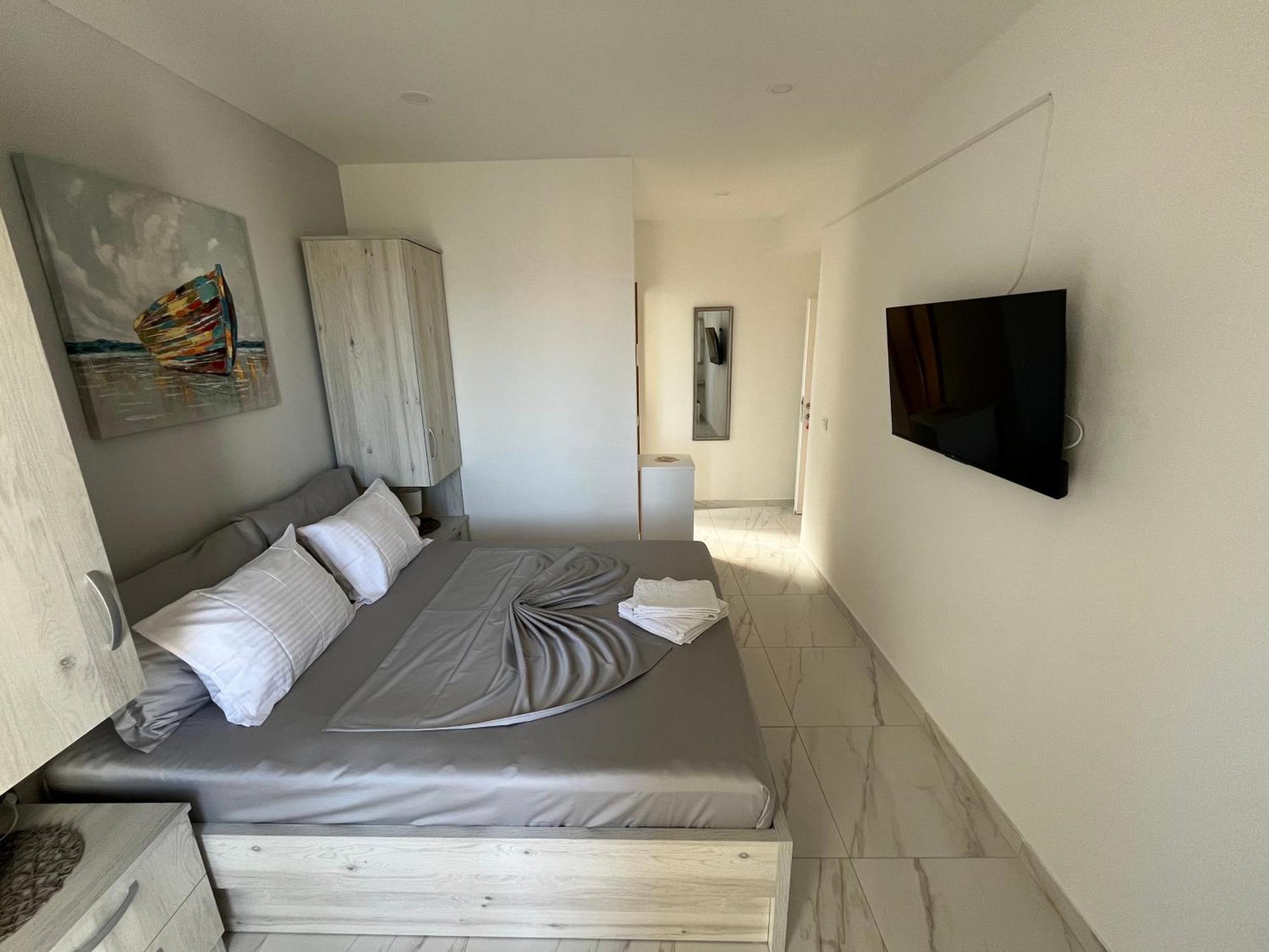 Apartmants Sestic Tučepi Eksteriør billede